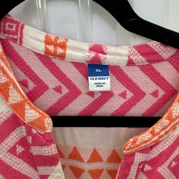 Old Navy Pink and Orange Patterned Blouse - Picture 2 of 3